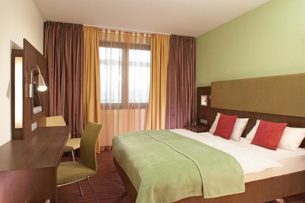 Qualitel Wilnsdorf Hotell Eksteriør bilde